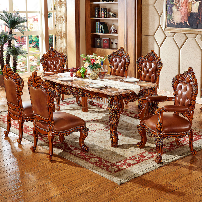 Table de salle à manger ronde vintage en bois de chêne marron et marbre avec tapis