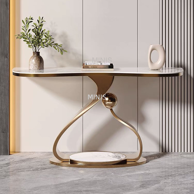 Petite table de console mince en or, moderne et élégante pour entrée