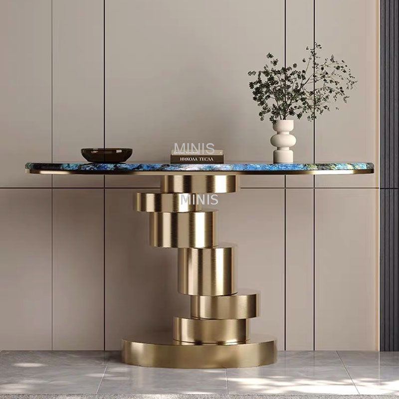 Petite table de console mince en or, moderne et élégante pour entrée